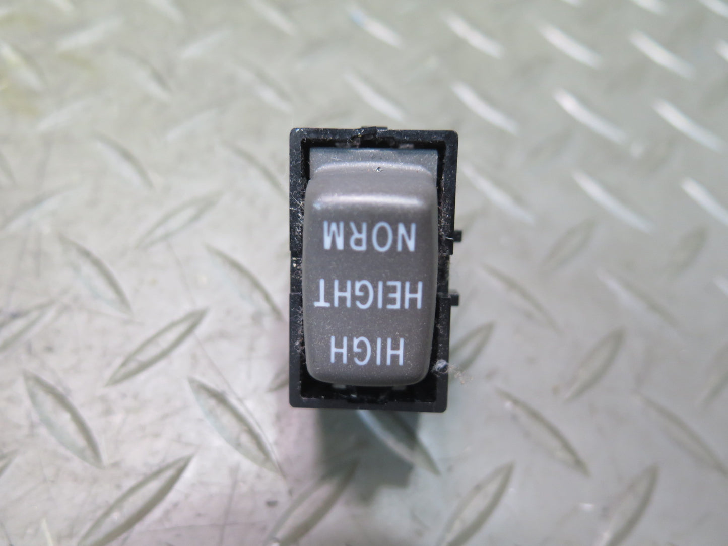 01-03 Lexus UCF30L LS430 Suspension Sport Norm Height ECT Control Switch Set OEM