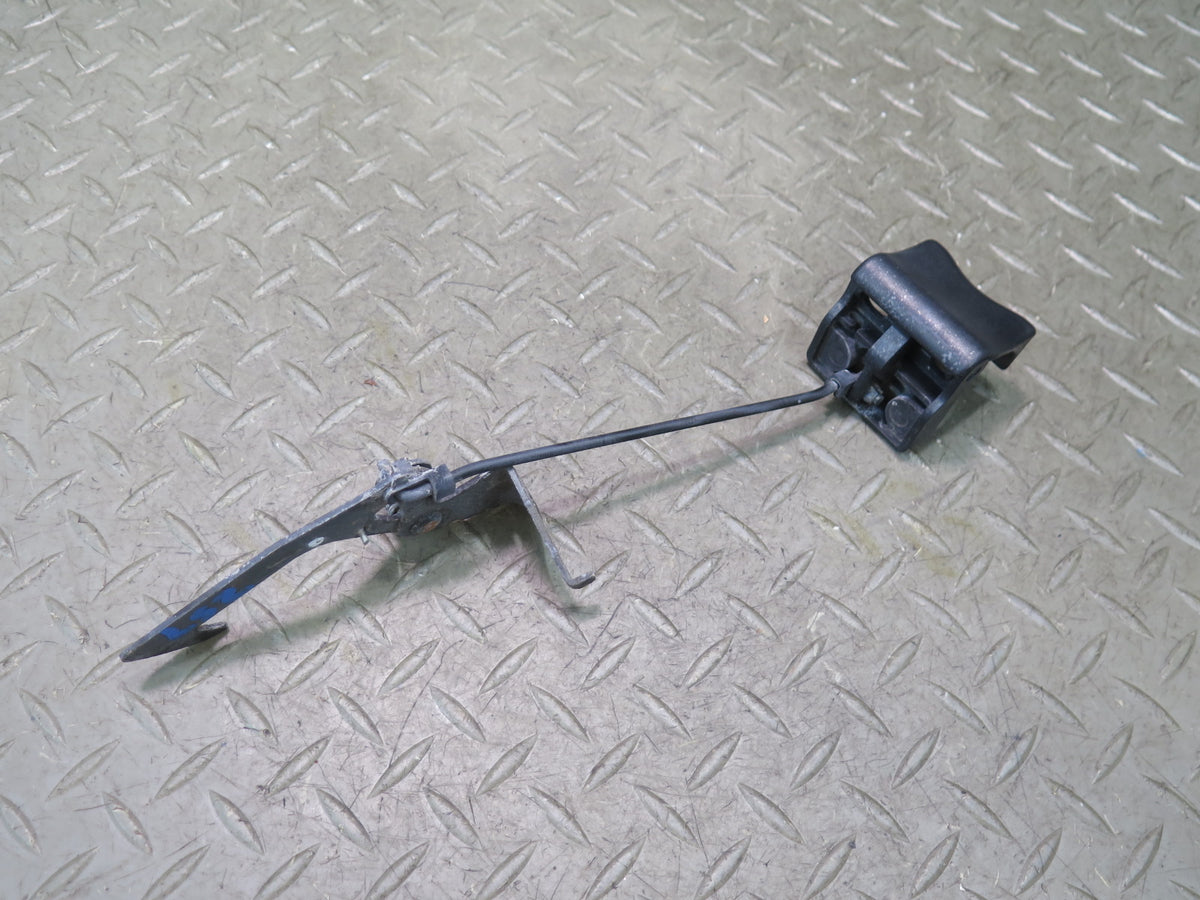 01-03 Lexus UCF30L LS430 Hood Lock Catch Open Release Mechanism OEM