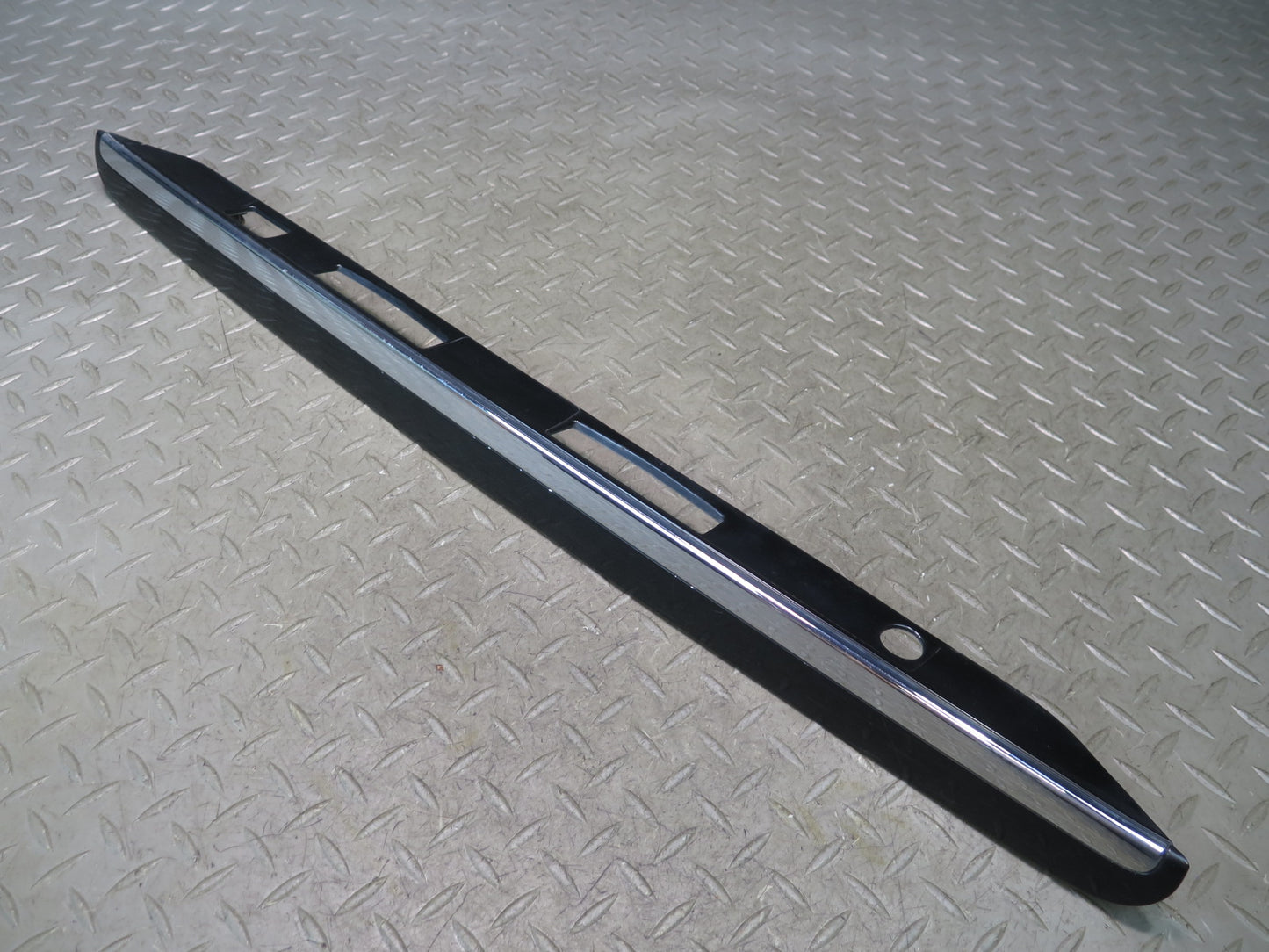 01-03 Lexus LS430 UCF30L Rear Trunk License Light Trim Molding Cover Panel OEM