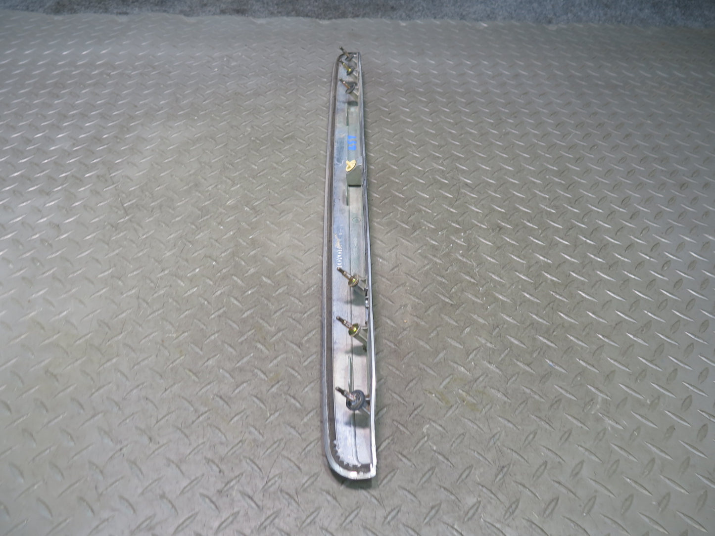 01-03 Lexus LS430 UCF30L Rear Trunk License Light Trim Molding Cover Panel OEM
