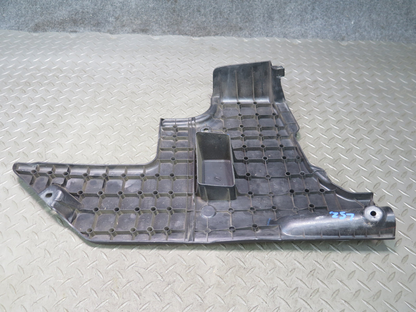 01-06 Lexus UCF30L LS430 Set of 2 Engine Bay Trim Cover Panel OEM