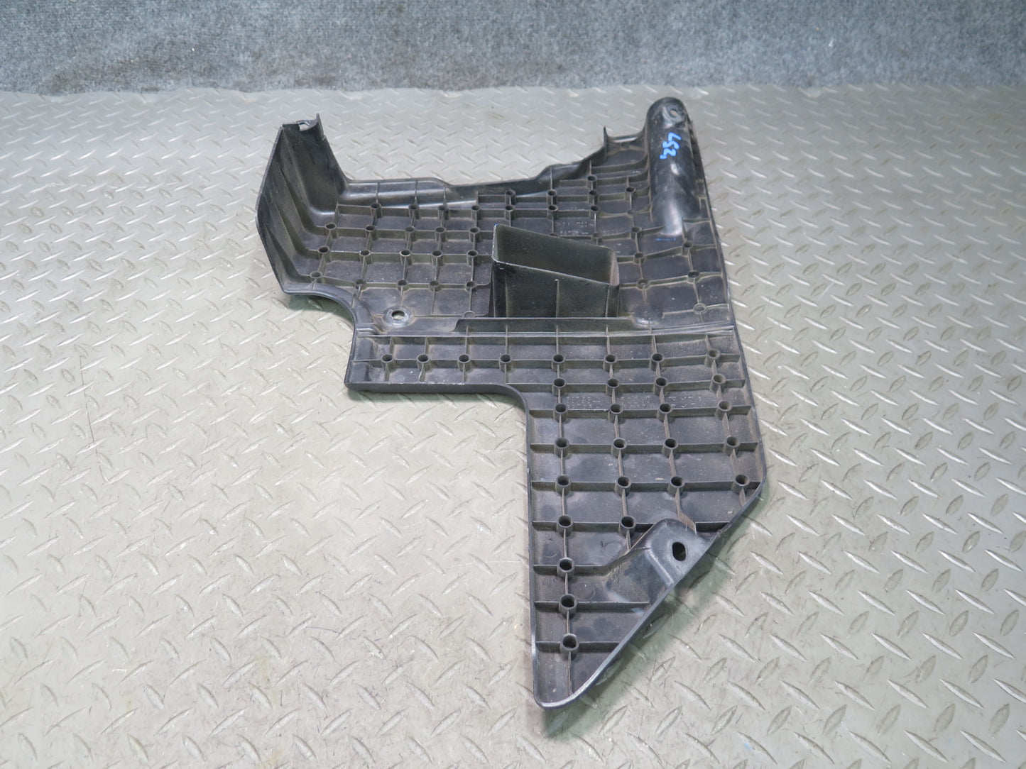 01-06 Lexus UCF30L LS430 Set of 2 Engine Bay Trim Cover Panel OEM