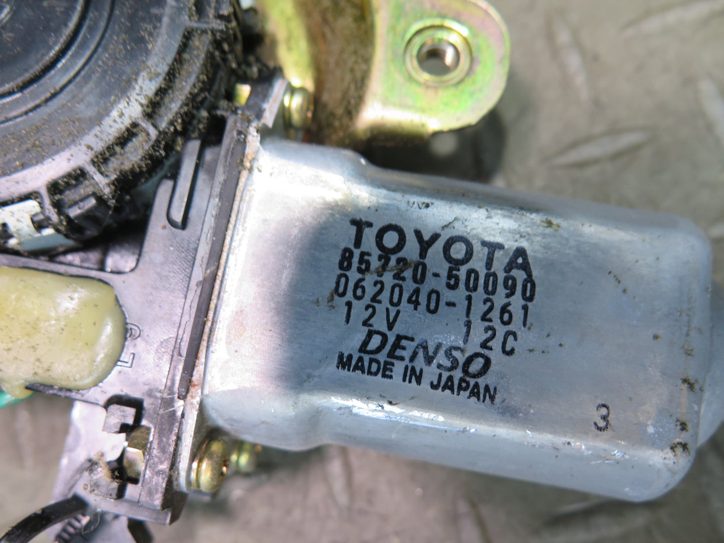 01-06 Lexus UCF30L LS430 Rear Left Door Window Regulator w Motor OEM