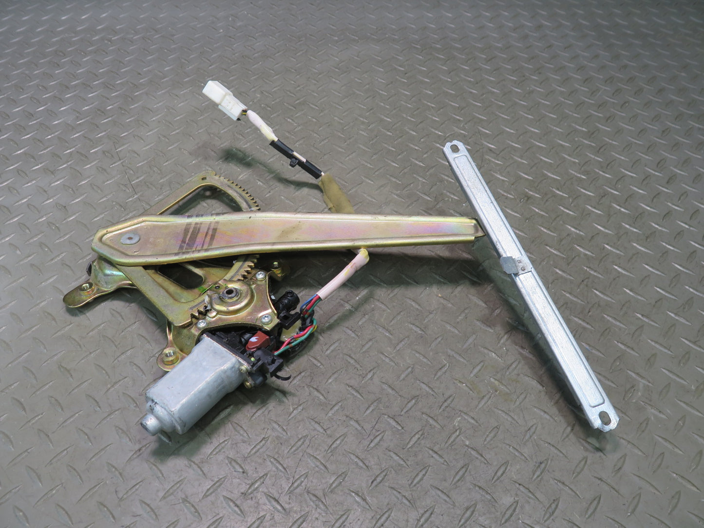 01-06 Lexus UCF30L LS430 Rear Left Door Window Regulator w Motor OEM