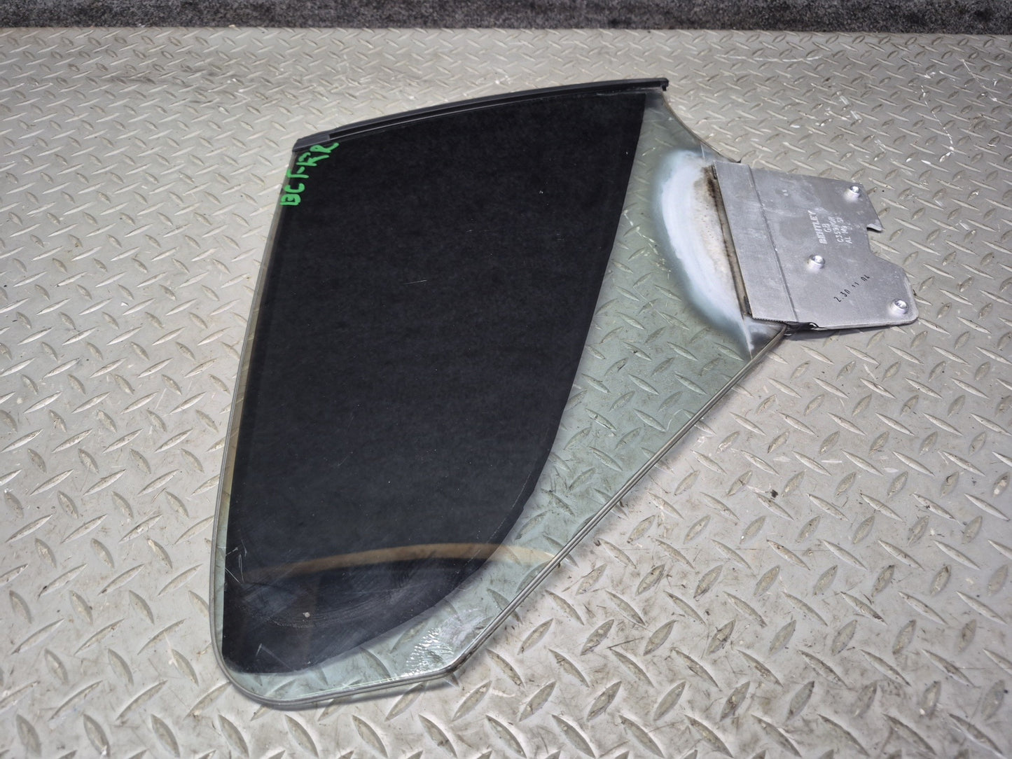 03-10 Bentley Continental GT Coupe Rear Right Quarter Glass Window