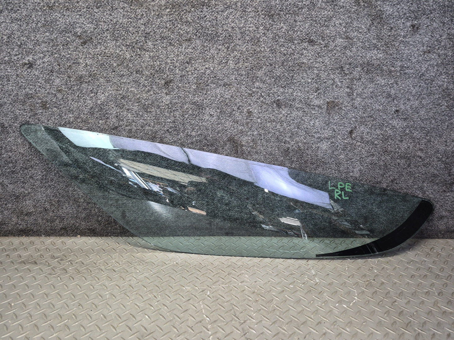 1984-1991 Porsche 928 Rear Left Driver Side Quarter Glass Window