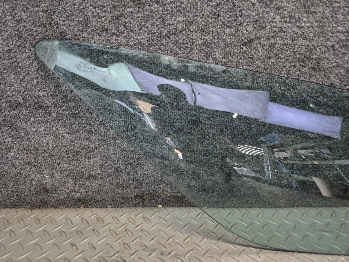 1984-1991 Porsche 928 Rear Left Driver Side Quarter Glass Window