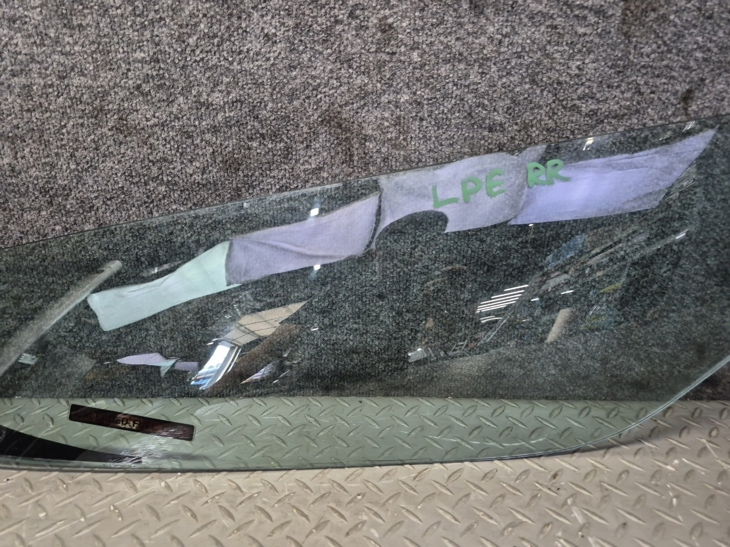 1984-1991 Porsche 928 Rear Right Pass Side Quarter Glass Window