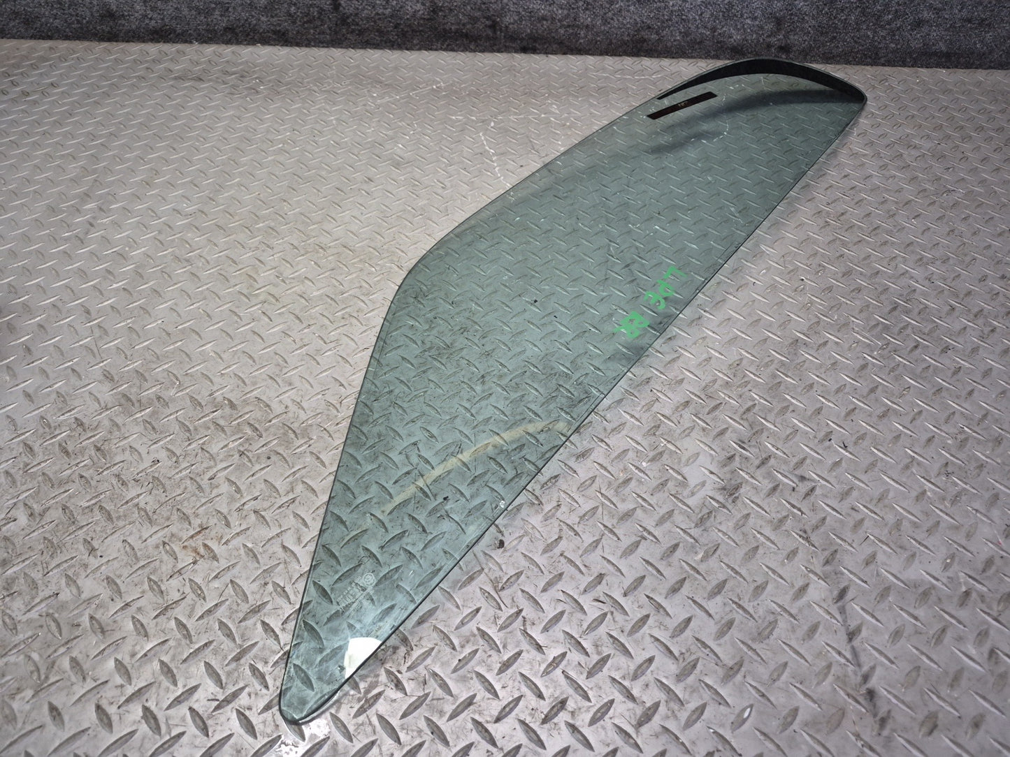 1984-1991 Porsche 928 Rear Right Pass Side Quarter Glass Window