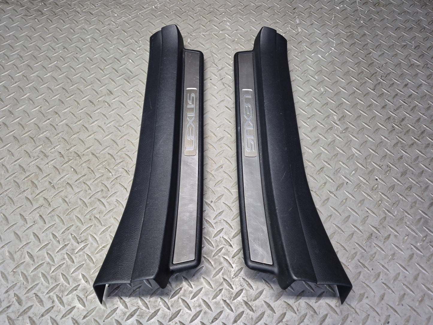 01-06 Lexus UCF30L LS430 Set of 2 Rear Door Scuff Sill Plate Trim Panel OEM