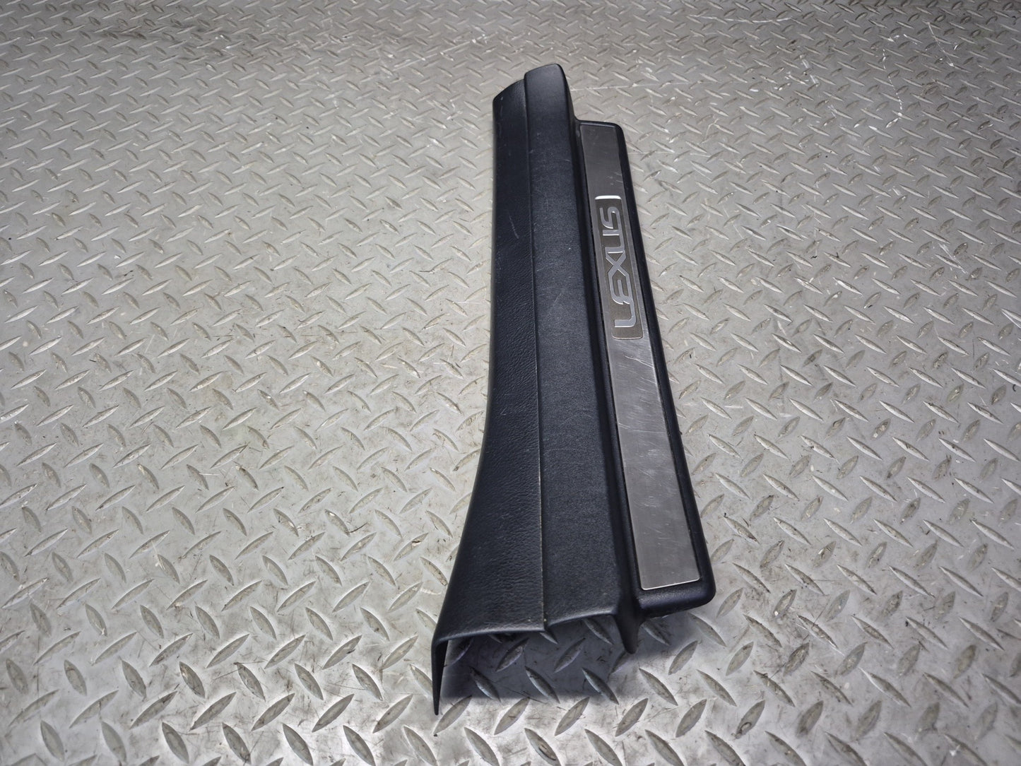 01-06 Lexus UCF30L LS430 Set of 2 Rear Door Scuff Sill Plate Trim Panel OEM