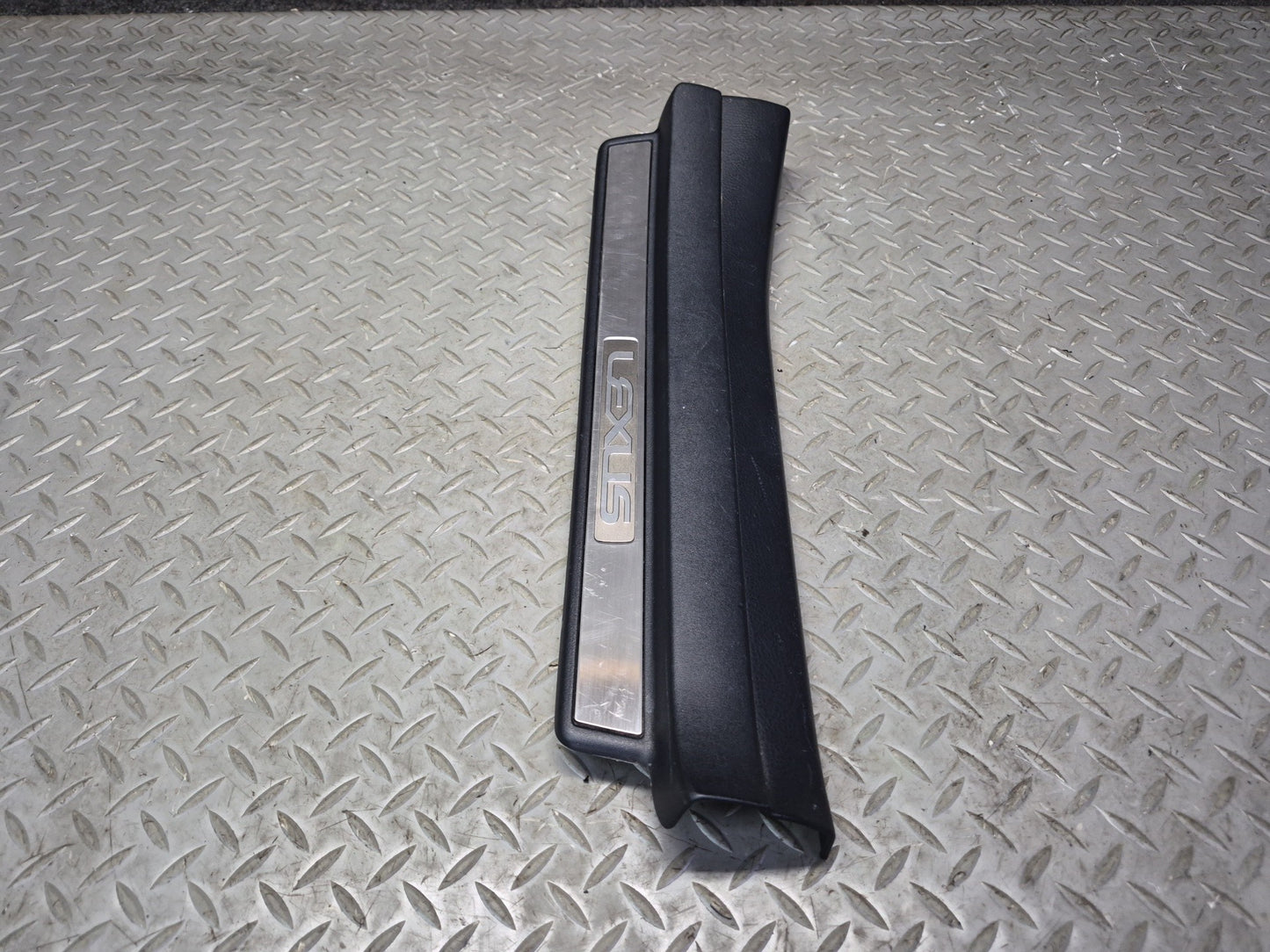 01-06 Lexus UCF30L LS430 Set of 2 Rear Door Scuff Sill Plate Trim Panel OEM