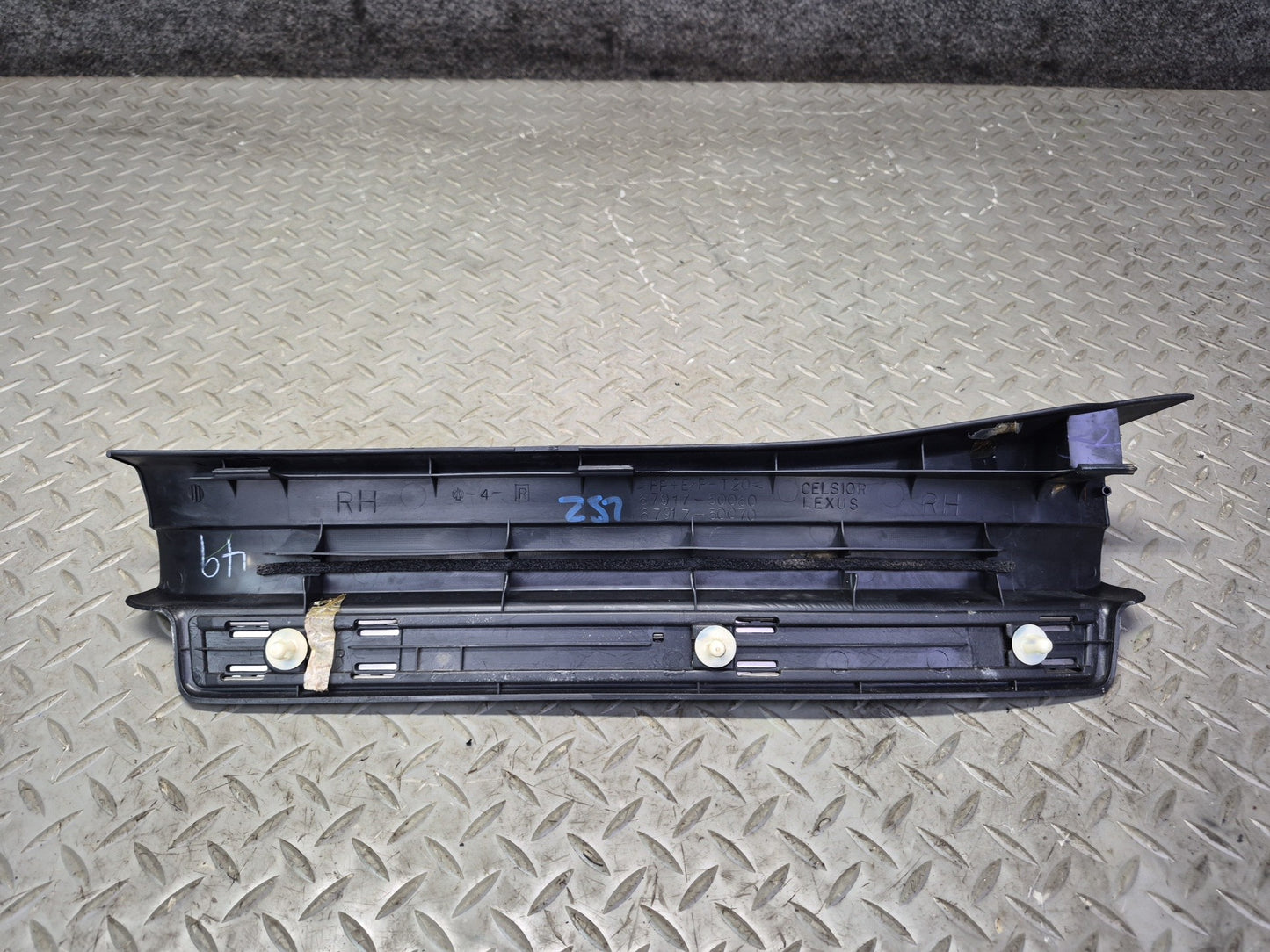 01-06 Lexus UCF30L LS430 Set of 2 Rear Door Scuff Sill Plate Trim Panel OEM