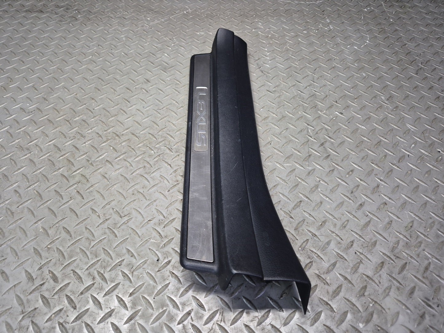 01-06 Lexus UCF30L LS430 Set of 2 Rear Door Scuff Sill Plate Trim Panel OEM
