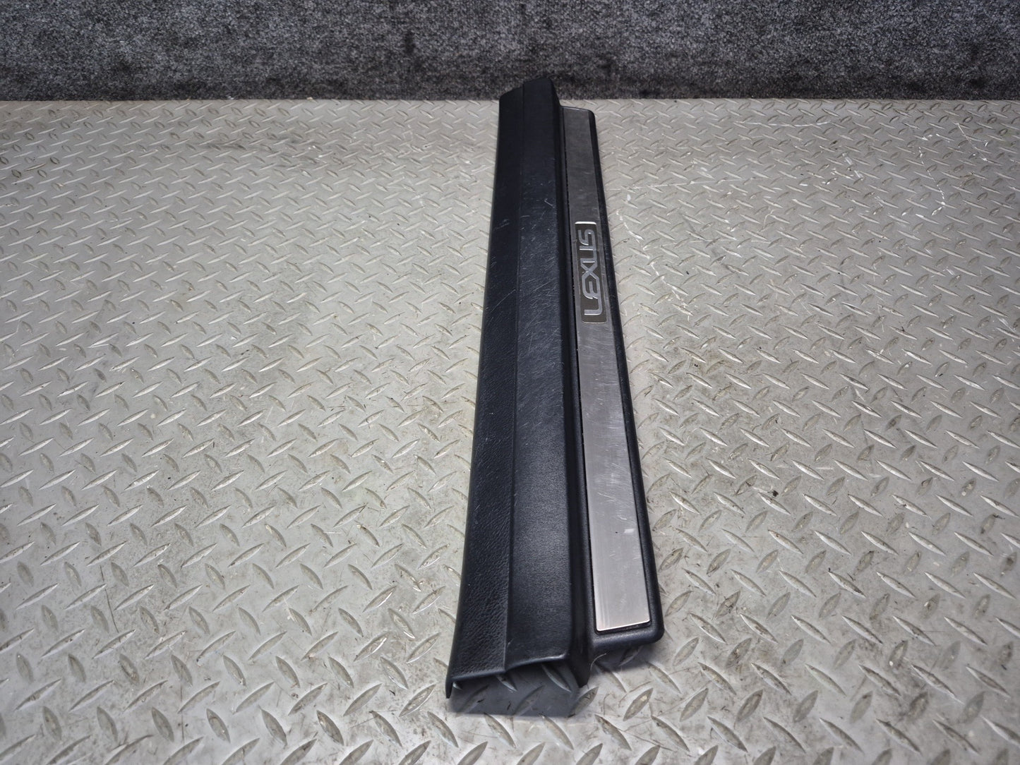 01-06 Lexus UCF30L LS430 Set of 2 Front Door Scuff Sill Plate Trim Panel OEM