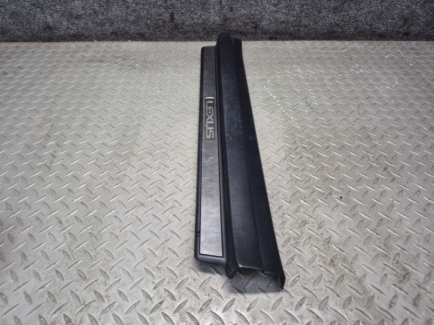 01-06 Lexus UCF30L LS430 Set of 2 Front Door Scuff Sill Plate Trim Panel OEM