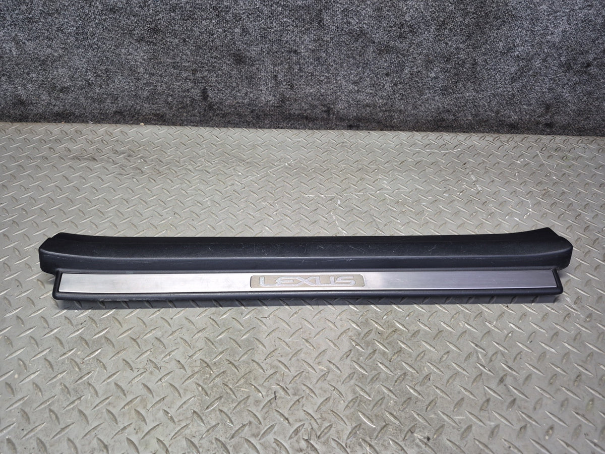 01-06 Lexus UCF30L LS430 Set of 2 Front Door Scuff Sill Plate Trim Panel OEM