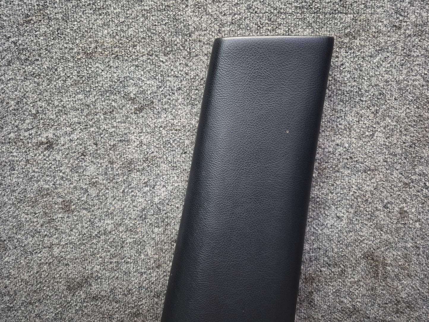 01-03 Lexus UCF30L LS430 Center Left & Right Lower B Pillar Trim Cover Panel OEM