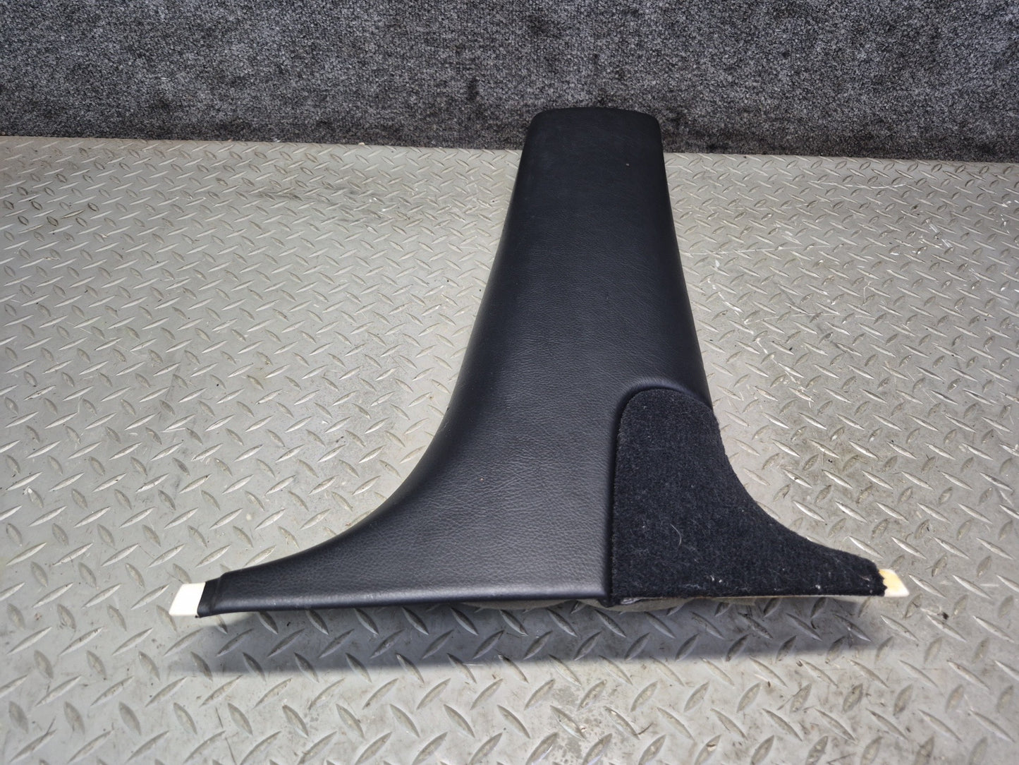 01-03 Lexus UCF30L LS430 Center Left & Right Lower B Pillar Trim Cover Panel OEM
