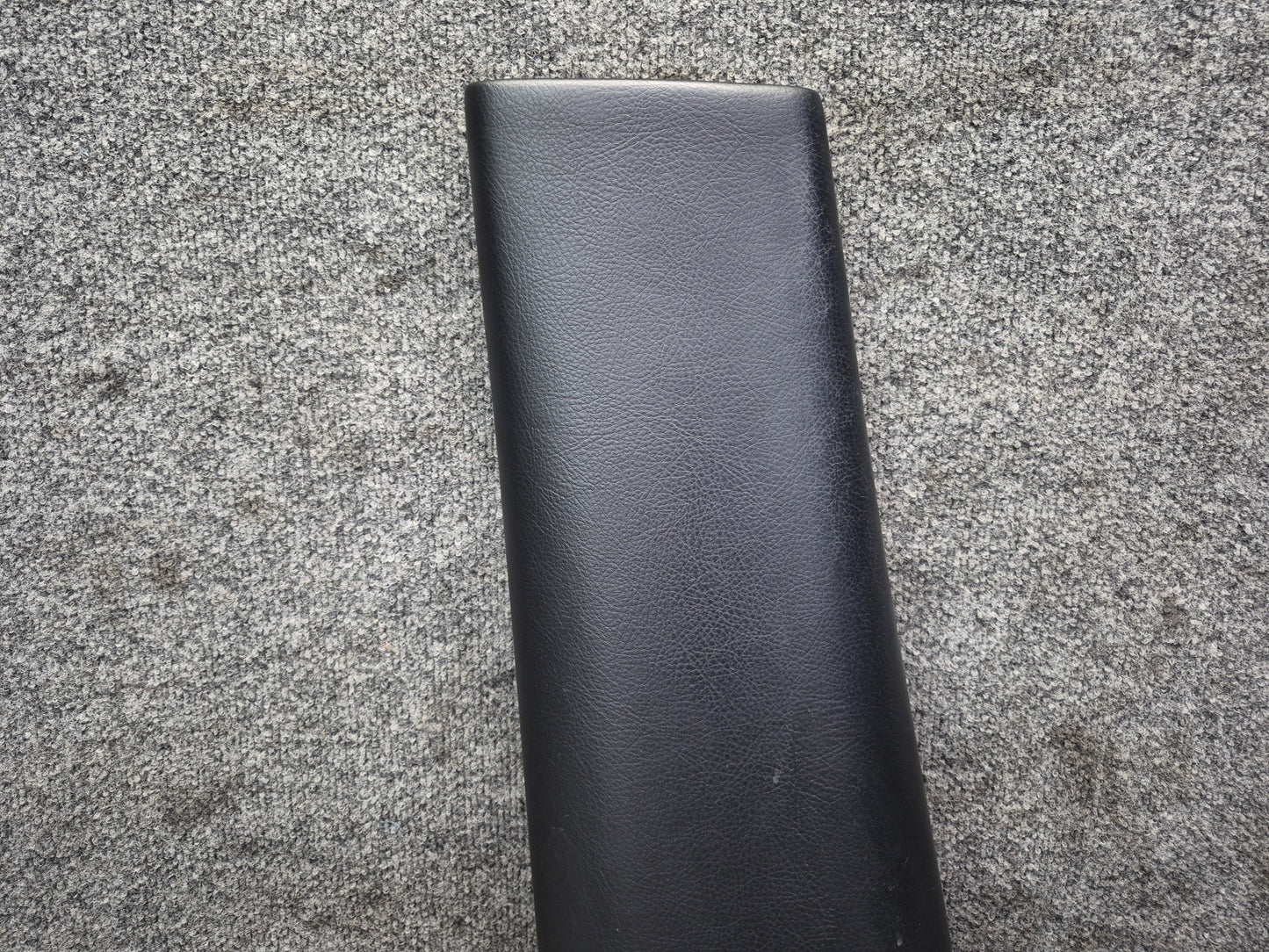 01-03 Lexus UCF30L LS430 Center Left & Right Lower B Pillar Trim Cover Panel OEM