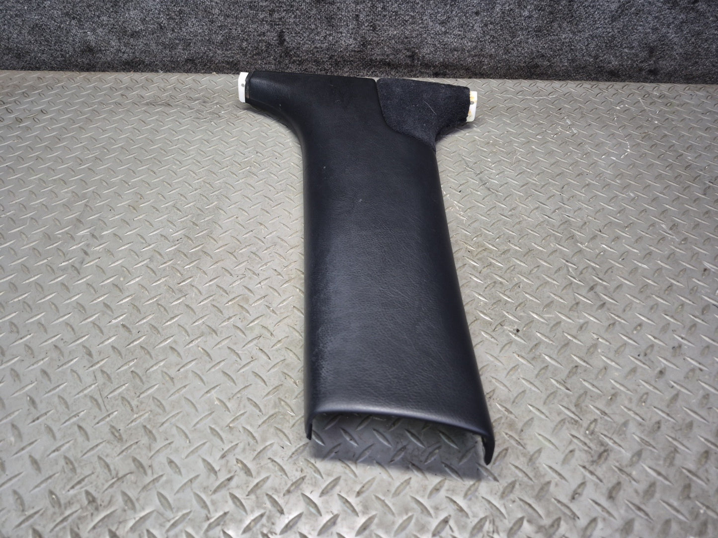 01-03 Lexus UCF30L LS430 Center Left & Right Lower B Pillar Trim Cover Panel OEM