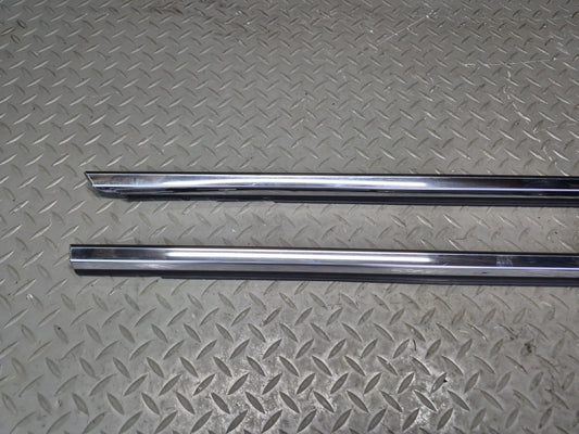 01-06 Lexus UCF30L LS430 Front Right & Left Door Weatherstrip Molding OEM