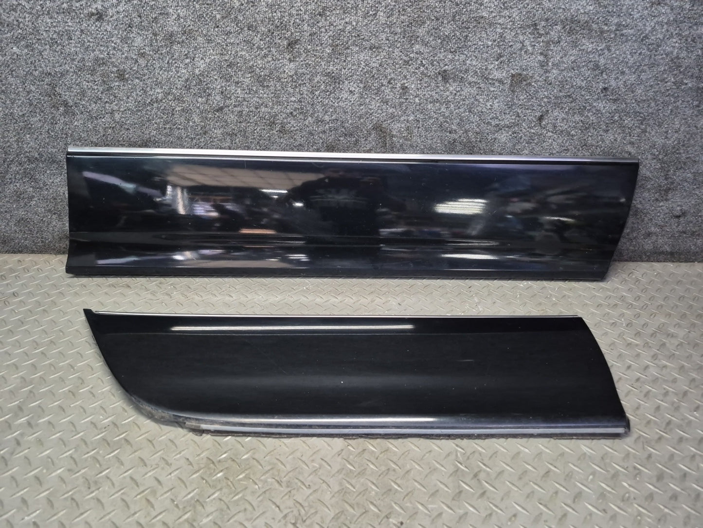01-03 Lexus UCF30L LS430 Front & Rear Right Door Exterior Trim Molding Panel OEM