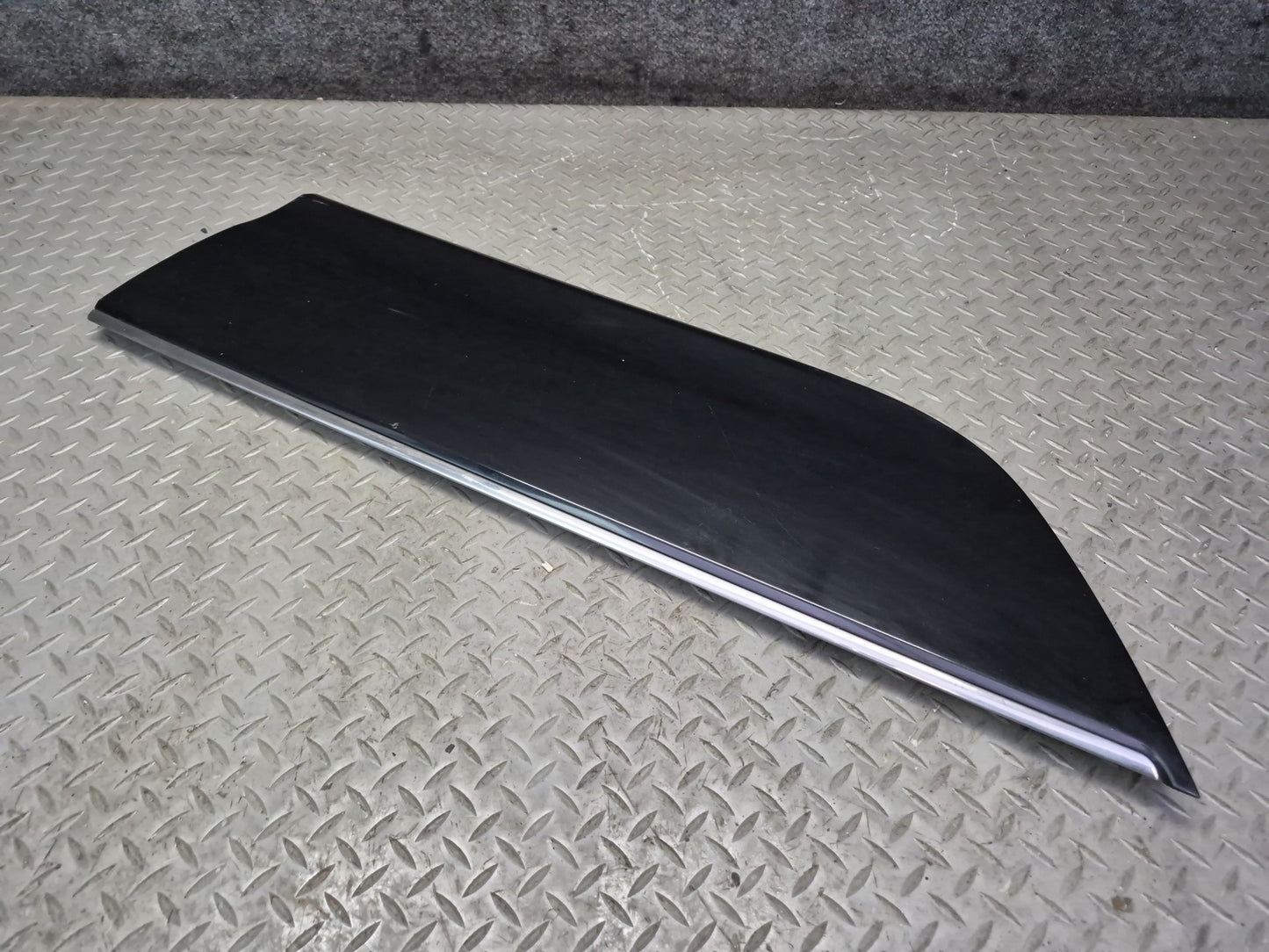 01-03 Lexus UCF30L LS430 Front & Rear Right Door Exterior Trim Molding Panel OEM