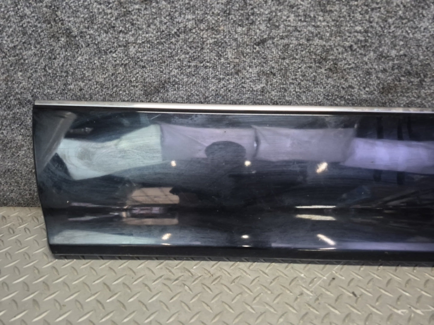 01-03 Lexus UCF30L LS430 Left Fender Door Lower Exterior Molding Trim Set OEM