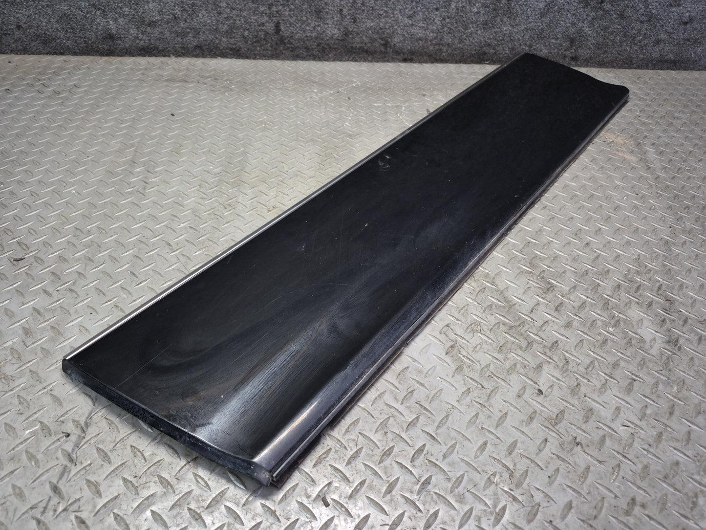 01-03 Lexus UCF30L LS430 Left Fender Door Lower Exterior Molding Trim Set OEM