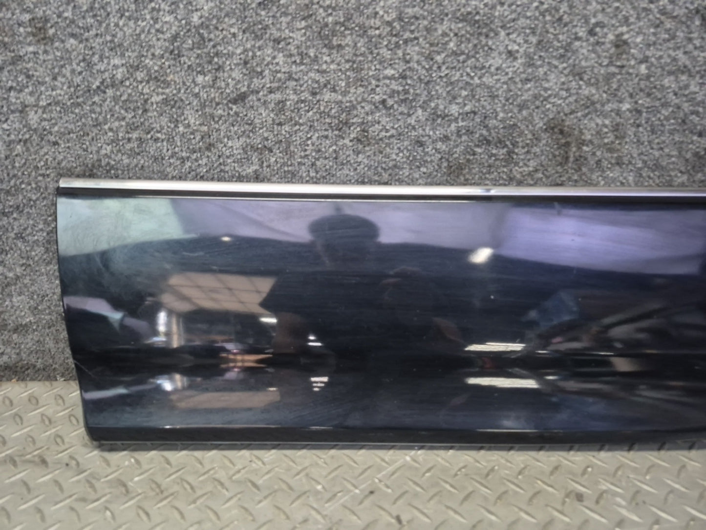 01-03 Lexus UCF30L LS430 Left Fender Door Lower Exterior Molding Trim Set OEM