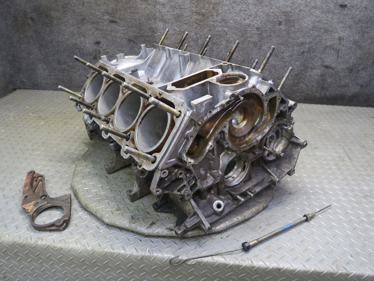 1985-1986 Porsche 928 S 5.0L M28.44 Engine Motor Short Block 93k Miles