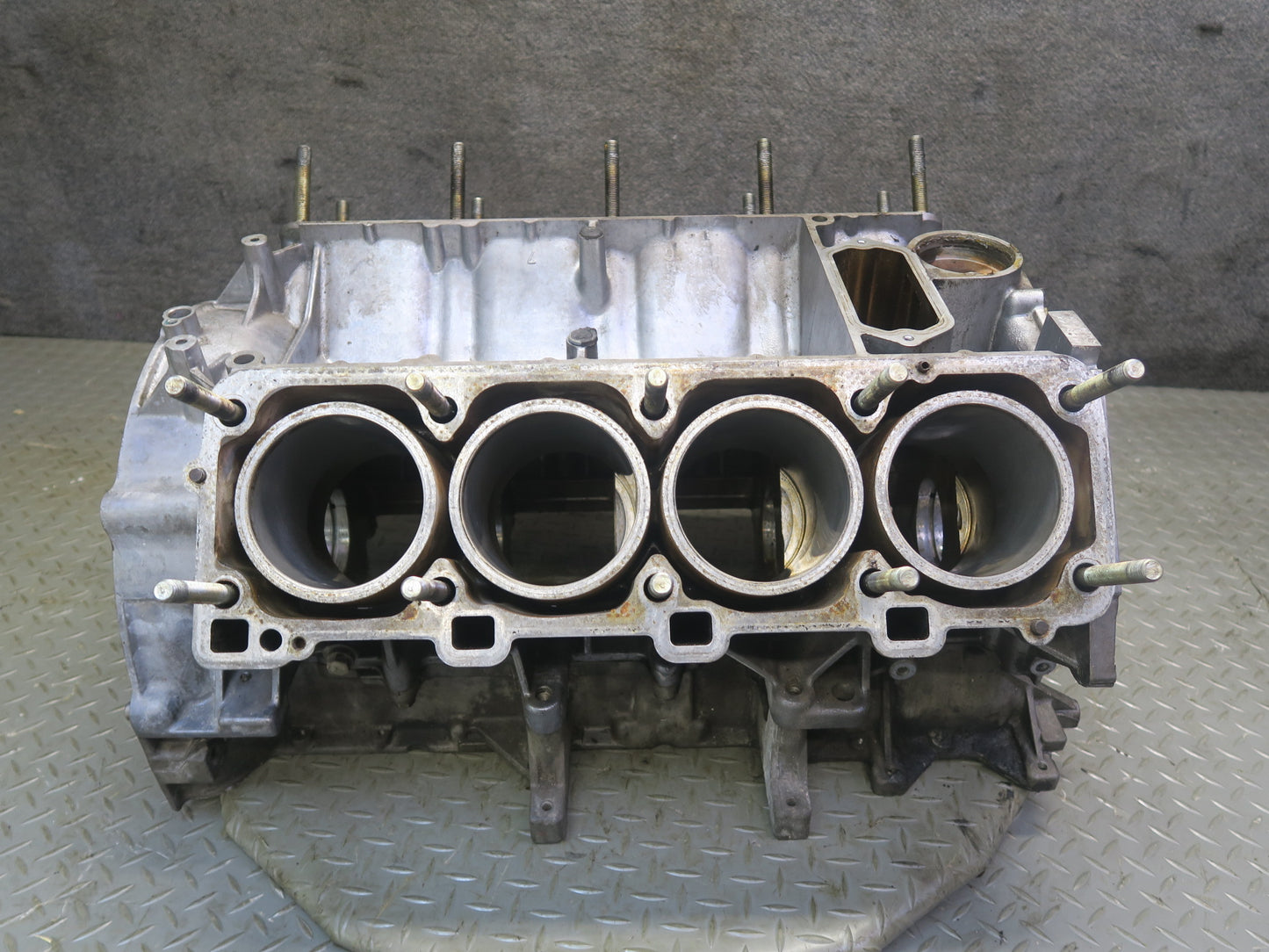 1985-1986 Porsche 928 S 5.0L M28.44 Engine Motor Short Block 93k Miles