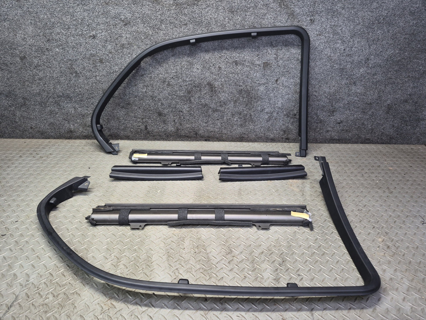 01-06 Lexus UCF30L LS430 Rear Left & Right Interior Door Visor Shade KIT Set OEM