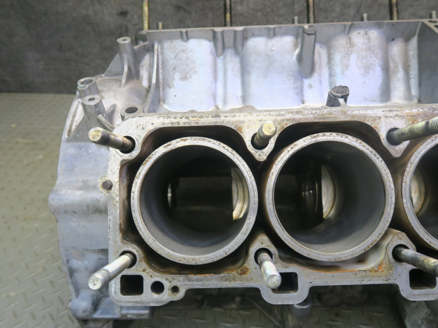 1985-1986 Porsche 928 S 5.0L M28.44 Engine Motor Short Block 93k Miles