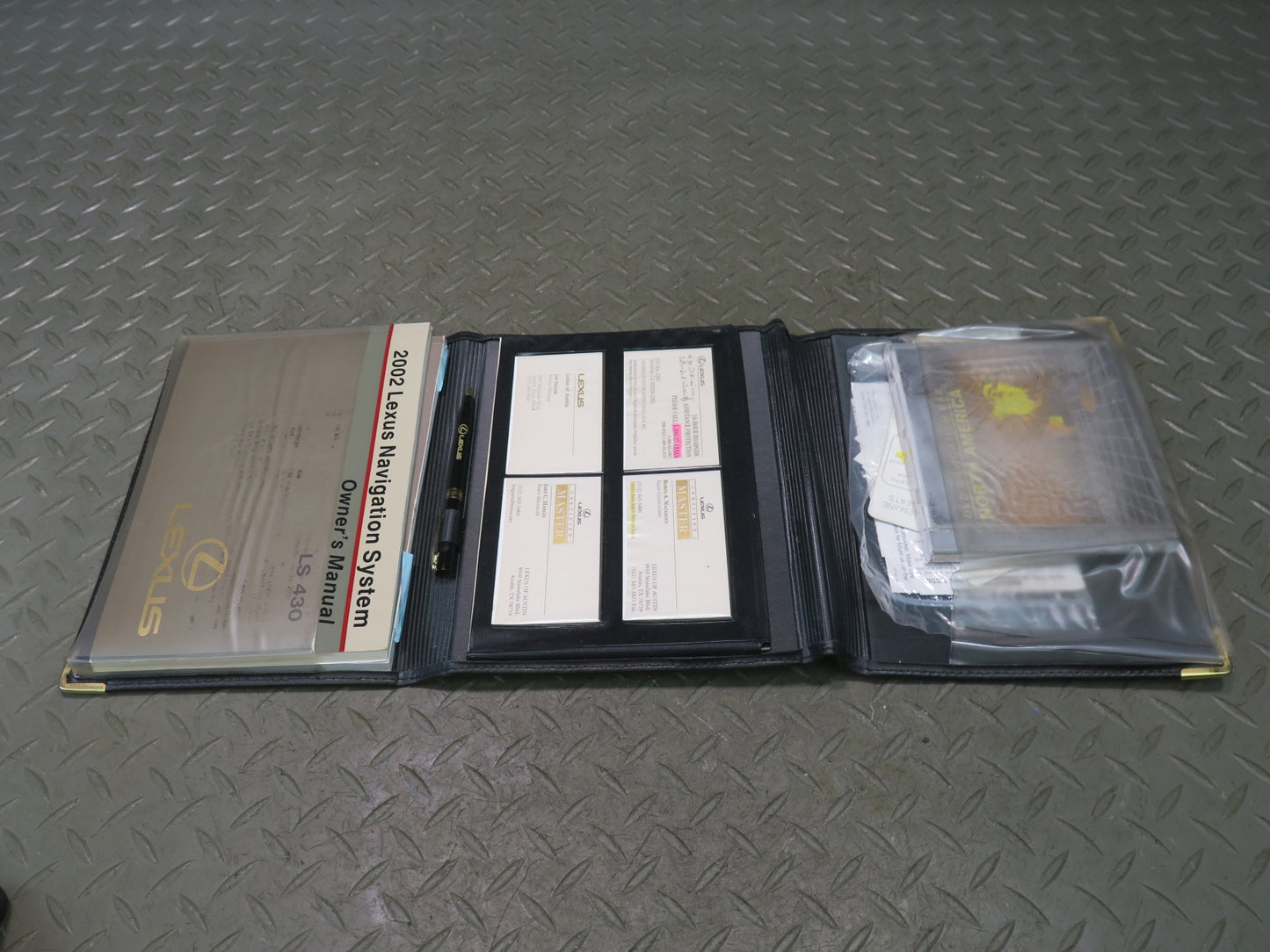 2002 Lexus UCF30L LS430 Owner User Operator Guide Manual Book Case w PEN Set OEM