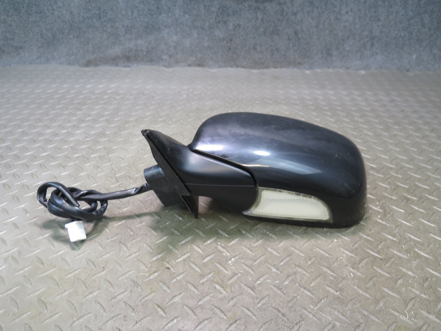 01-03 Lexus UCF30L LS430 Left Power Heated Fold Exterior Side View Mirror OEM