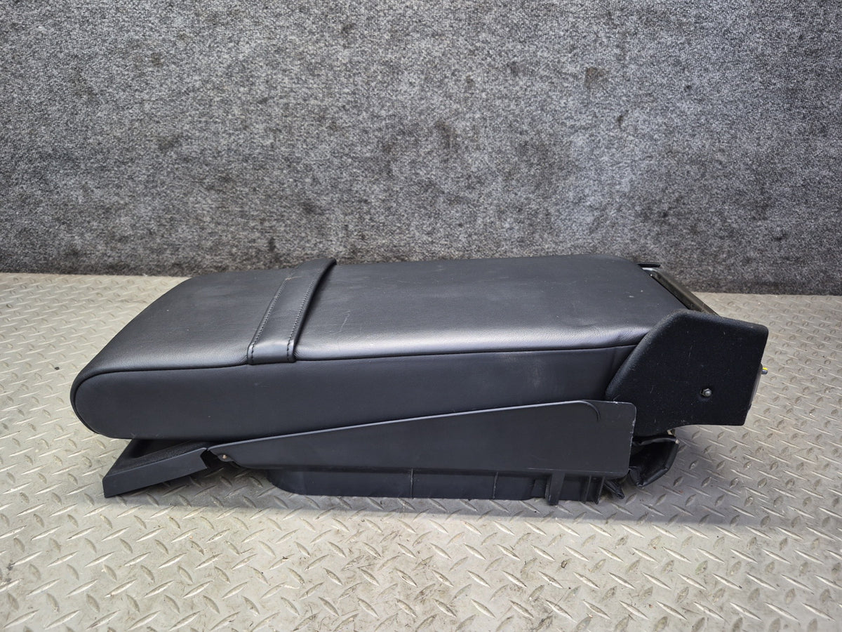 01-03 Lexus UCF30L LS430 Rear Seat Center Armrest w Audio AC Control Black OEM
