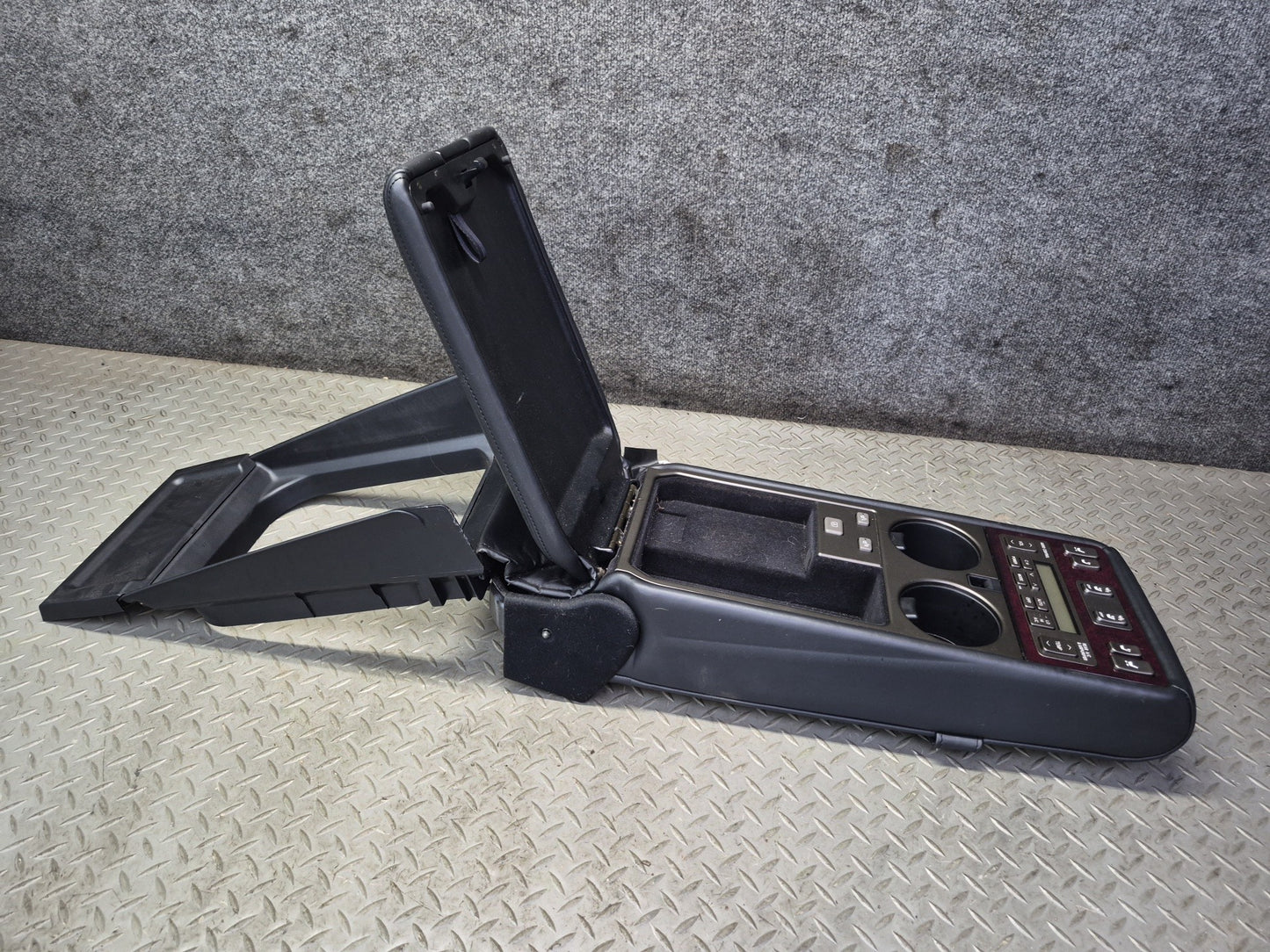 01-03 Lexus UCF30L LS430 Rear Seat Center Armrest w Audio AC Control Black OEM