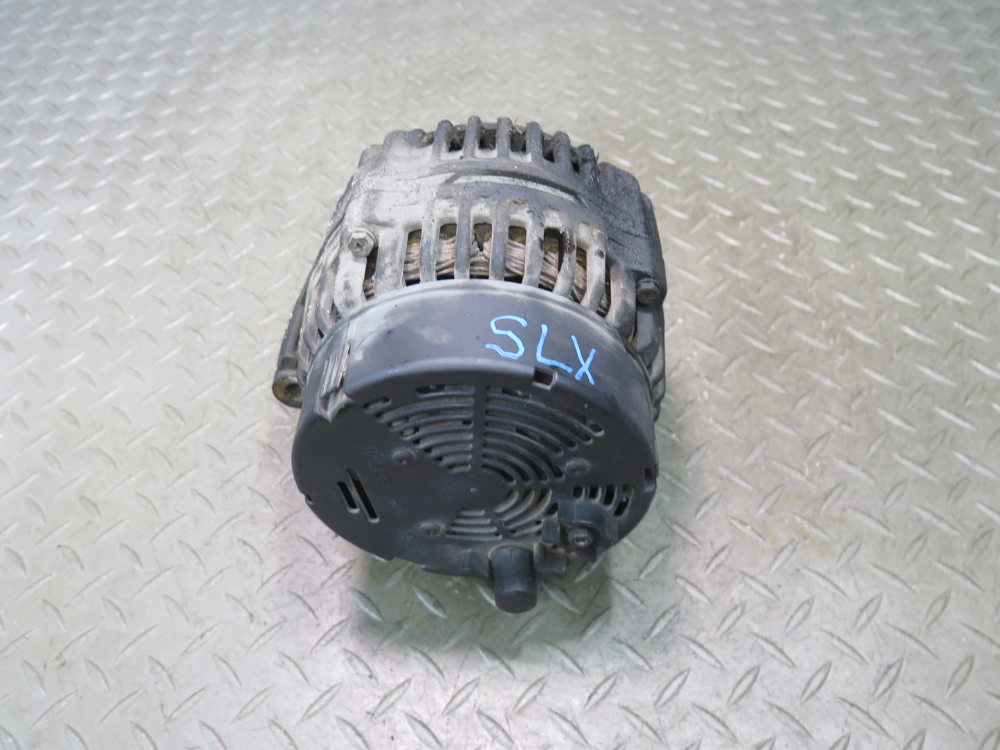 96-98 Mercedes R129 SL500 150AMP Engine Alternator Generator 0101547102 OEM
