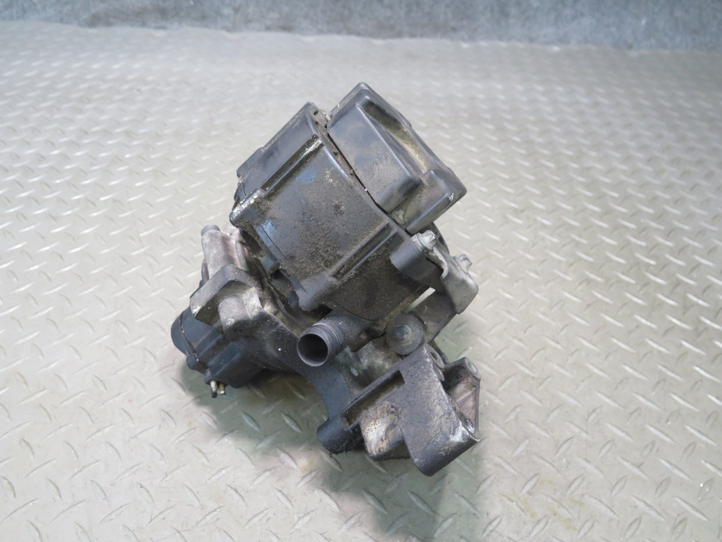 96-98 Mercedes R129 SL500 Secondary Air Injection Smog Pump OEM