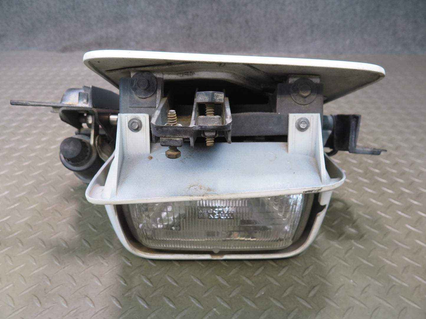 91-96 Chevrolet Corvette C4 Right POP UP Headlight Lamp w Motor & Cover Assy OEM