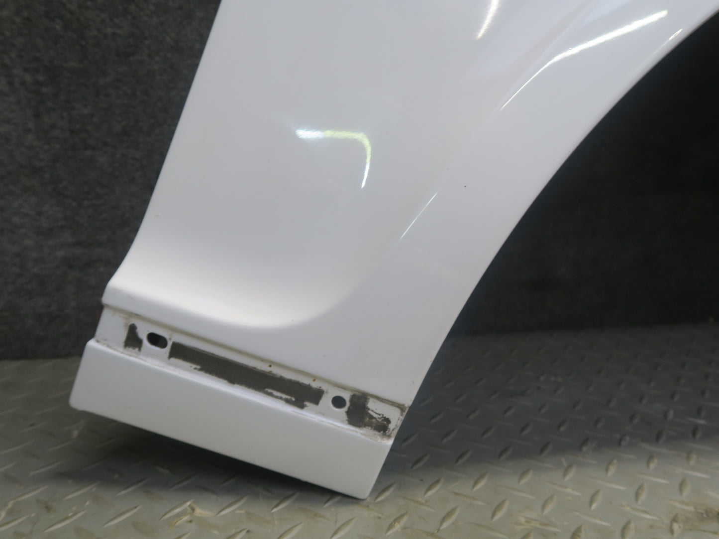 03-10 Bentley Continental GT Front Right Fender Shell Cover Panel Glacier White