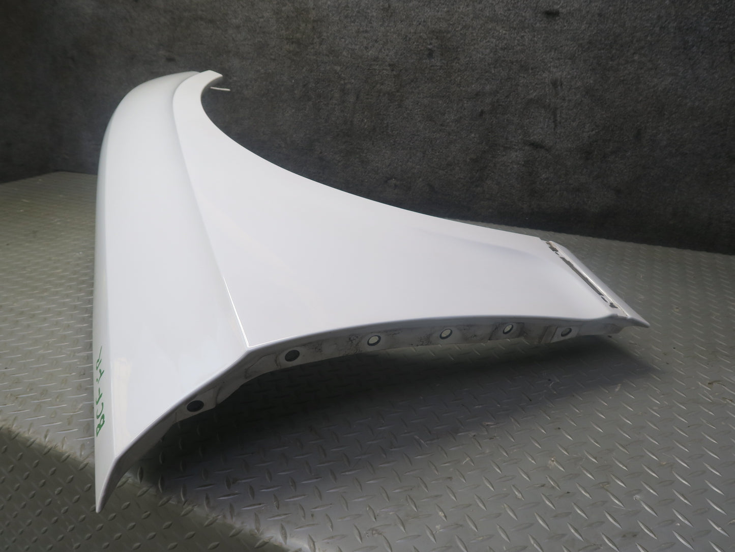 03-10 Bentley Continental GT Front Right Fender Shell Cover Panel Glacier White