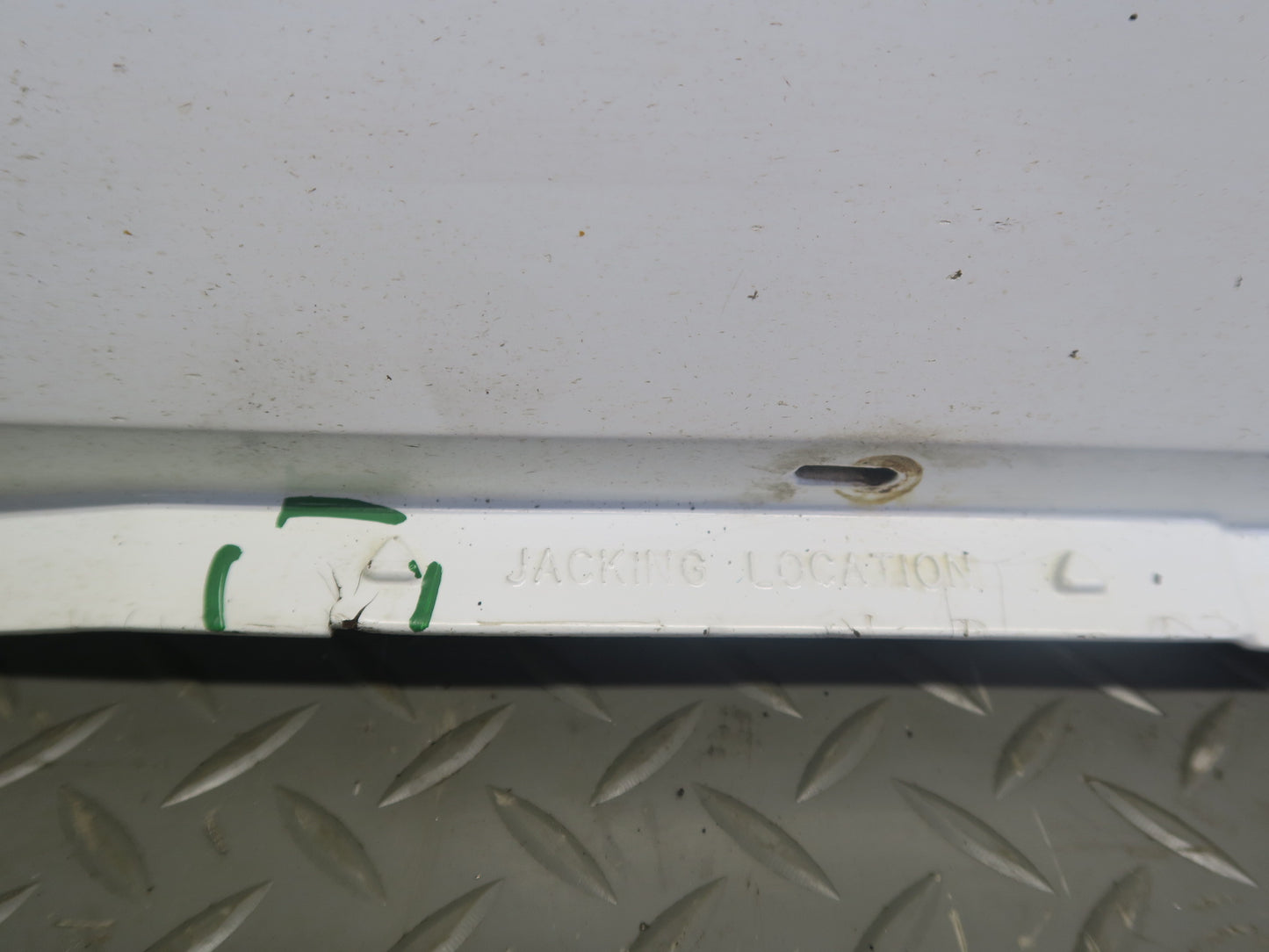 84-96 Chevrolet Corvette C4 Left & Right Side Skirt Rocker Panel Molding Set OEM