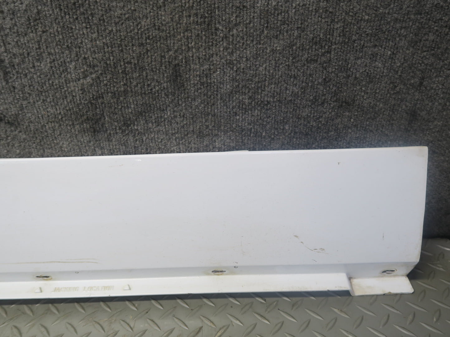 84-96 Chevrolet Corvette C4 Left & Right Side Skirt Rocker Panel Molding Set OEM