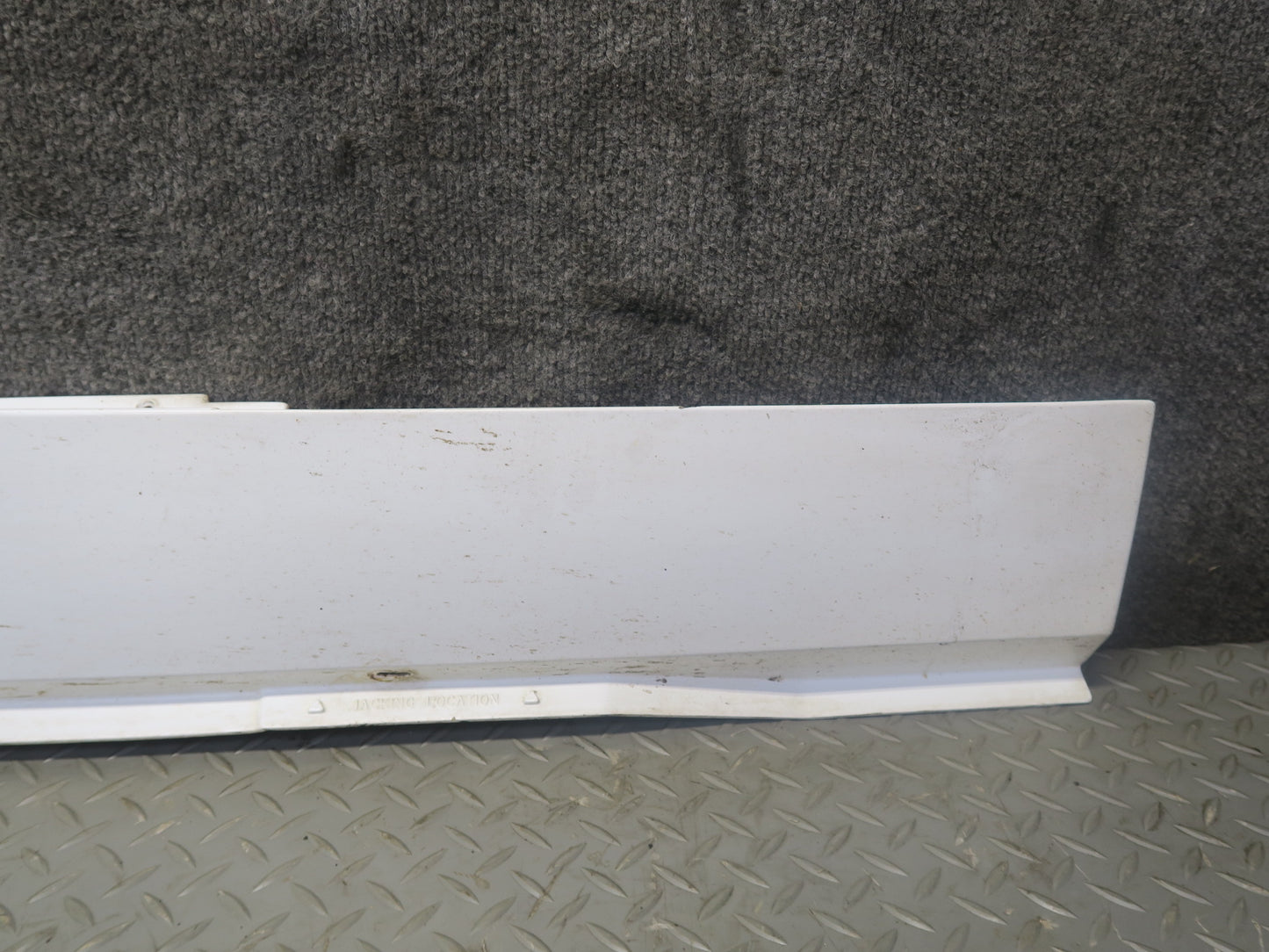 84-96 Chevrolet Corvette C4 Left & Right Side Skirt Rocker Panel Molding Set OEM