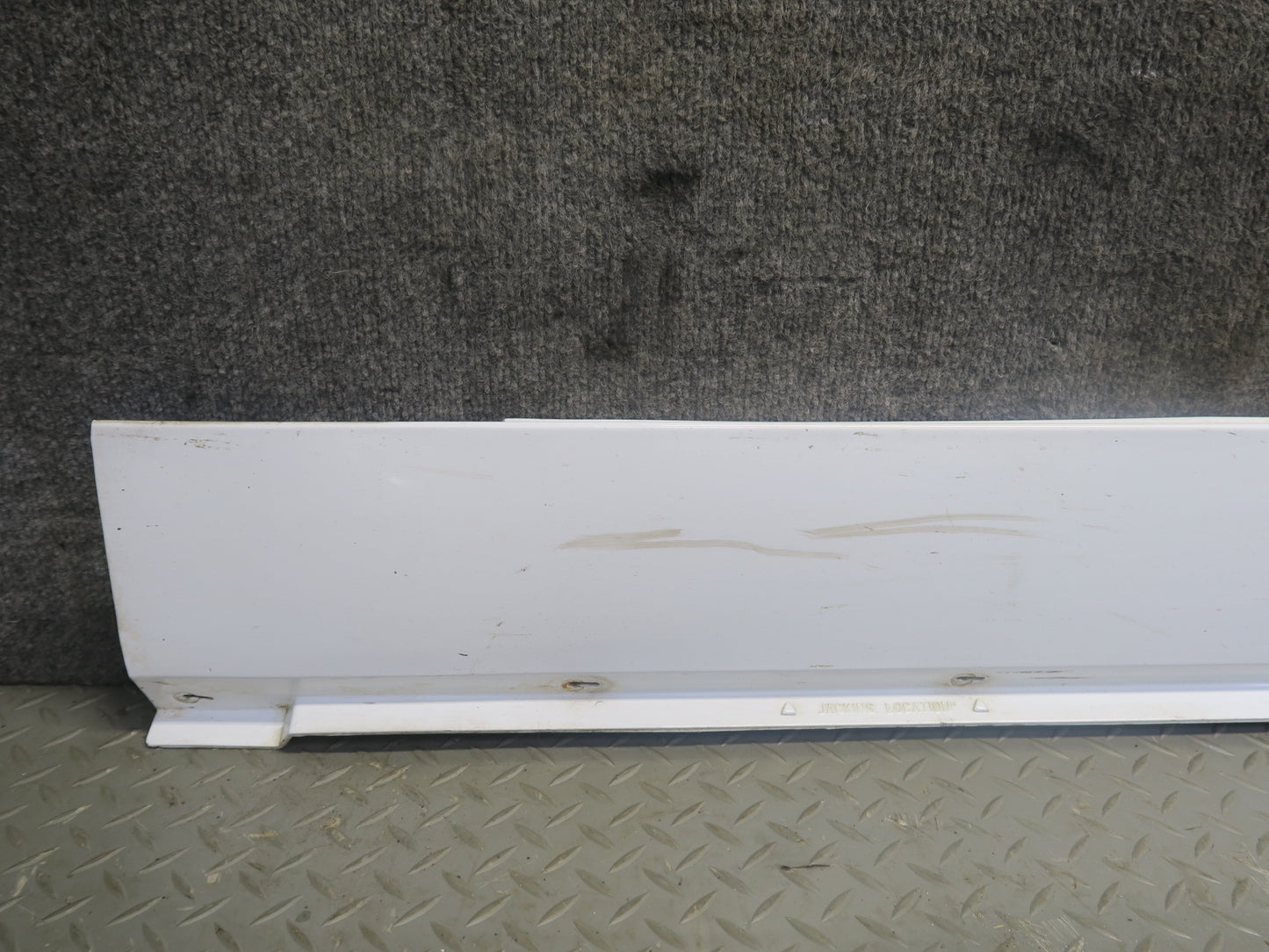 84-96 Chevrolet Corvette C4 Left & Right Side Skirt Rocker Panel Molding Set OEM