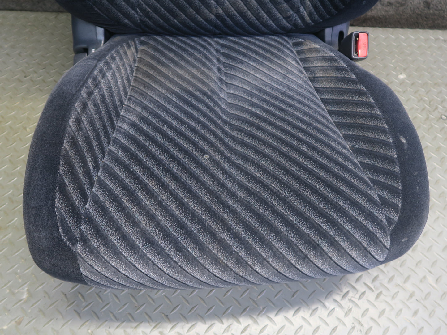 96-98 Toyota MARK2 JZX100 Tourer Front Cloth Seat w Trim Set 37k Miles Damaged