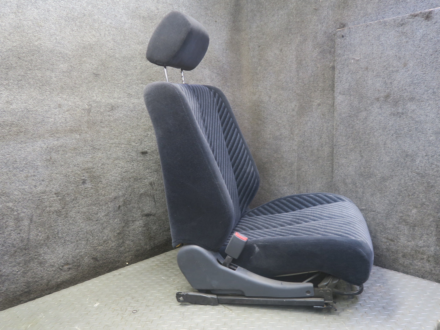 96-98 Toyota MARK2 JZX100 Tourer Front Cloth Seat w Trim Set 37k Miles Damaged